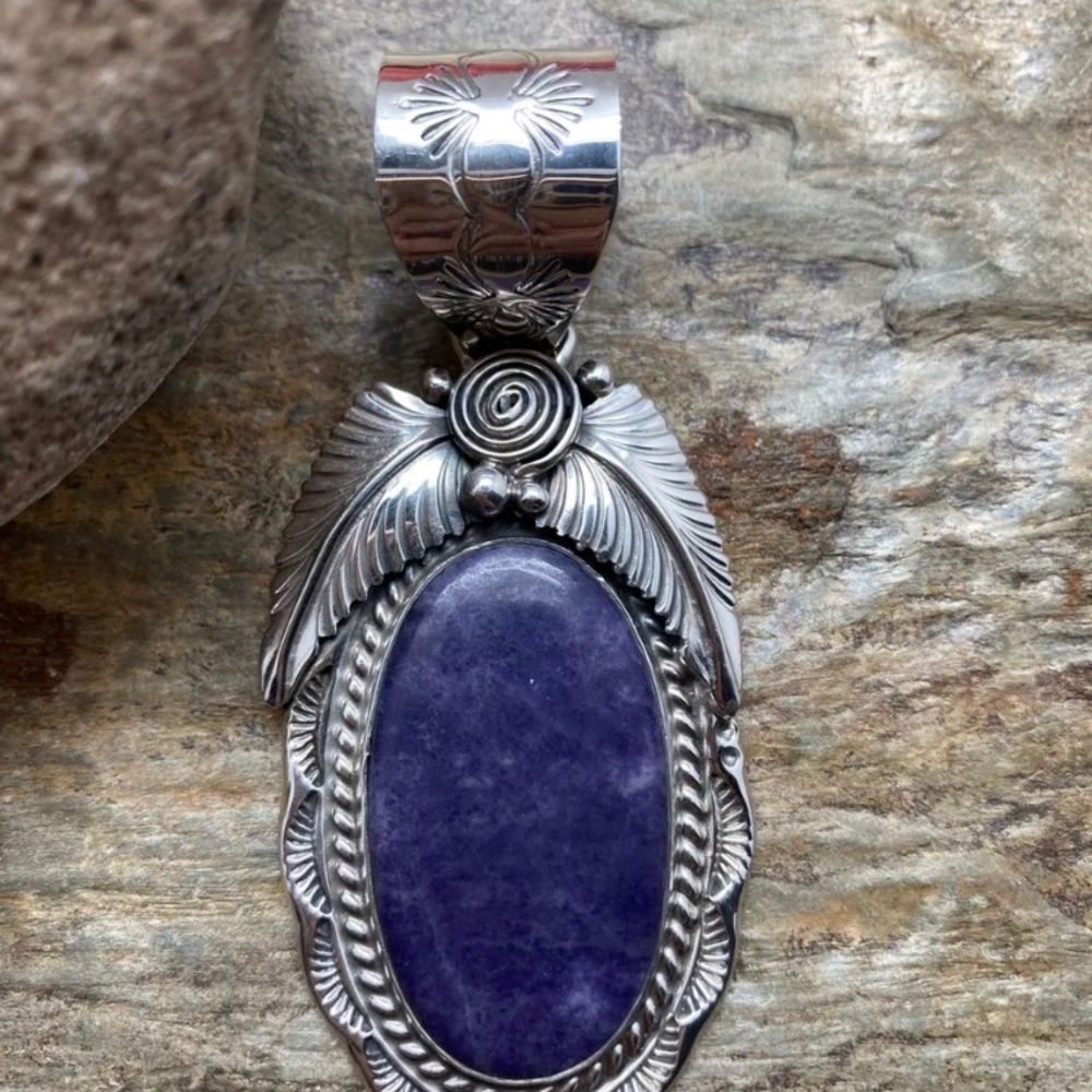 Nativeamerican Sterlingsilverpurplecharoitependant - image 8
